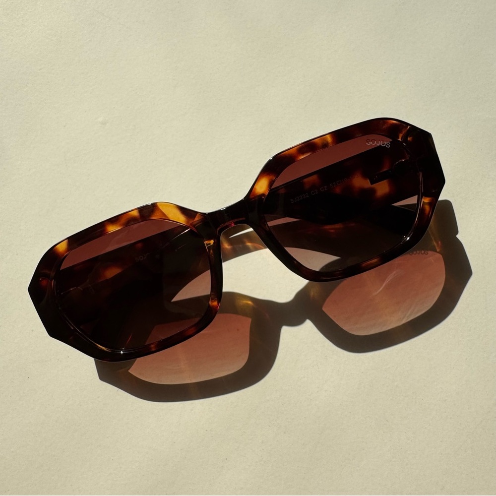 Tortoise Shell Sunglasses